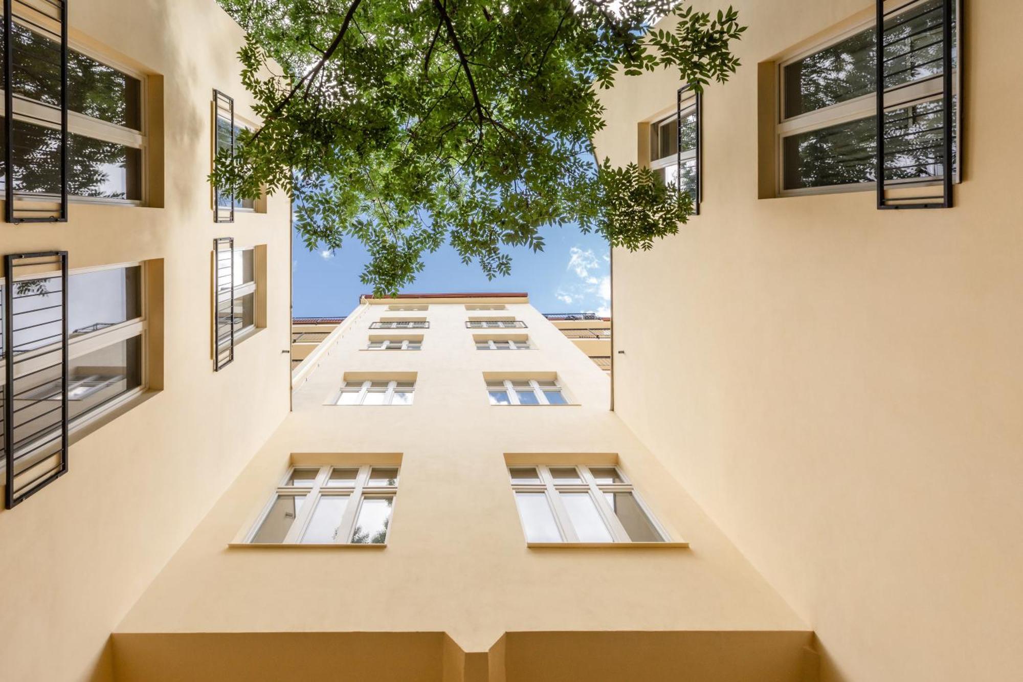 Turnkey I Charles Square Apartments Прага Экстерьер фото