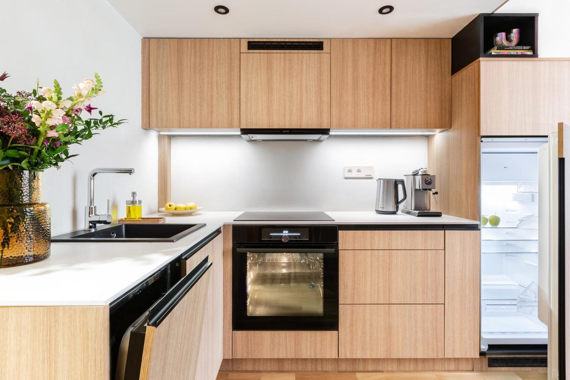 Turnkey I Charles Square Apartments Прага Номер фото